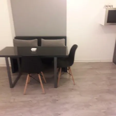 Hotel Remall Suites *