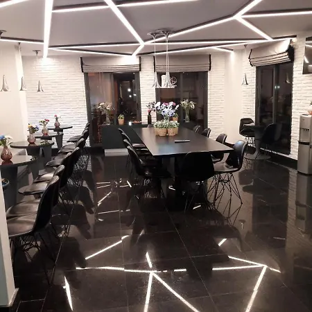 Remall Suites Ξενοδοχείο