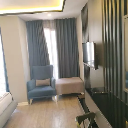 Hotel Remall Suites